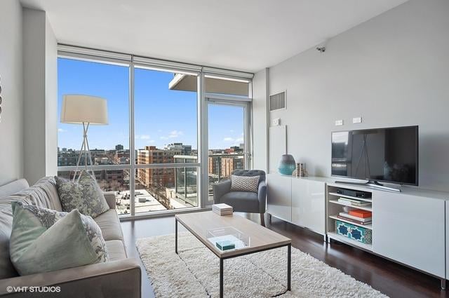123 S Green St #1110B