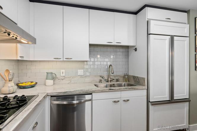 645 Front St Unit: 1710