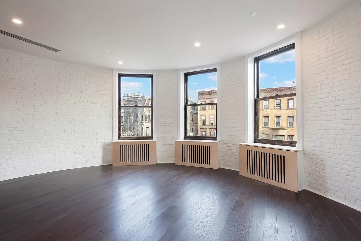 721 Saint Nicholas Avenue Unit: 2