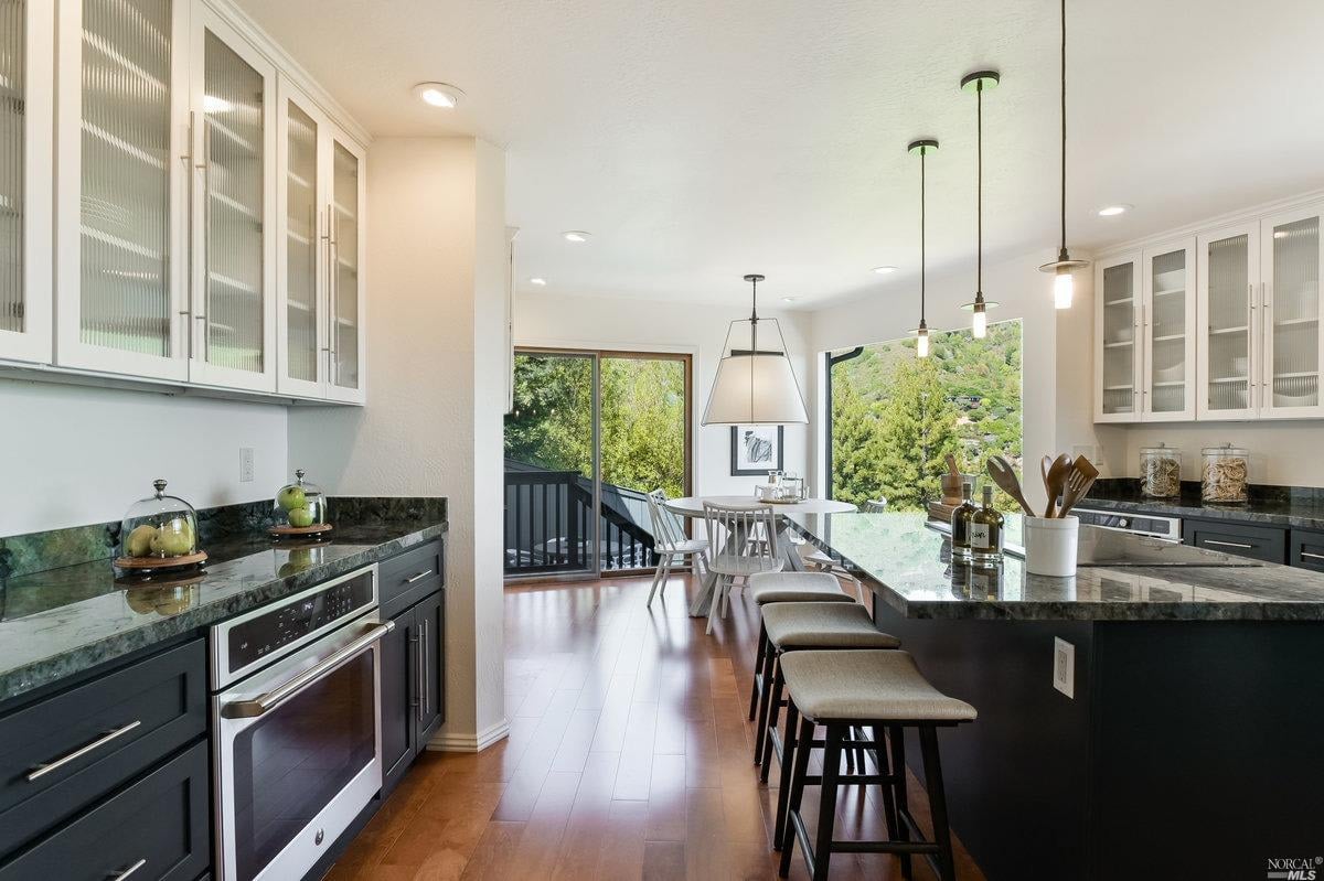 16 Manzanita Pl