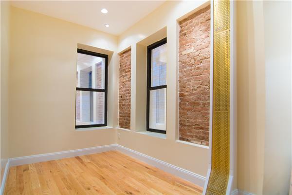 142 Sullivan Street, Apt 6