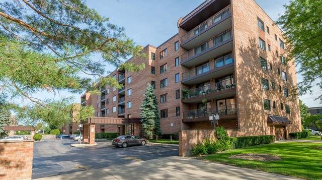 905 Center St #407
