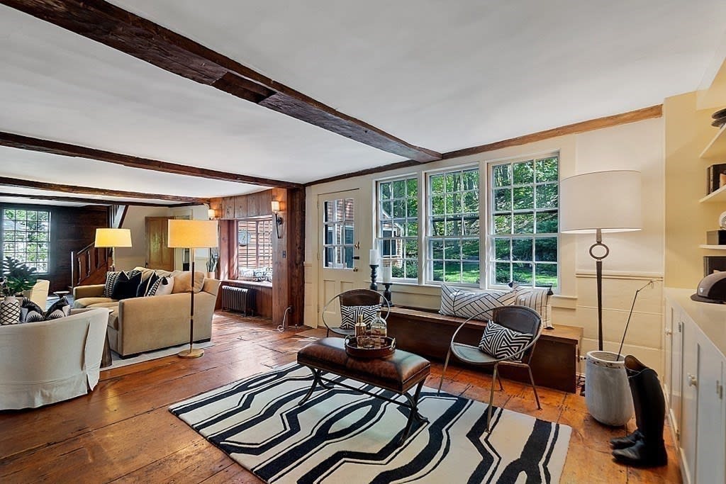 77 Lexington 