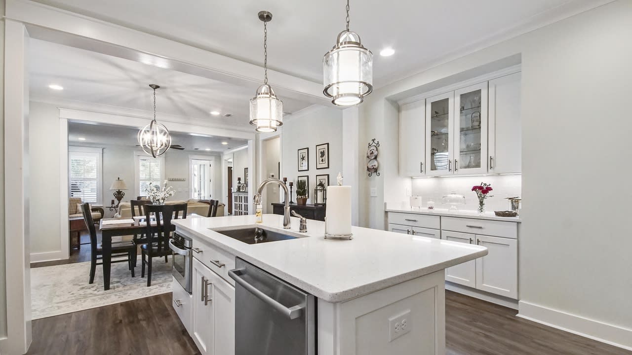 84 Sandchase Cir
