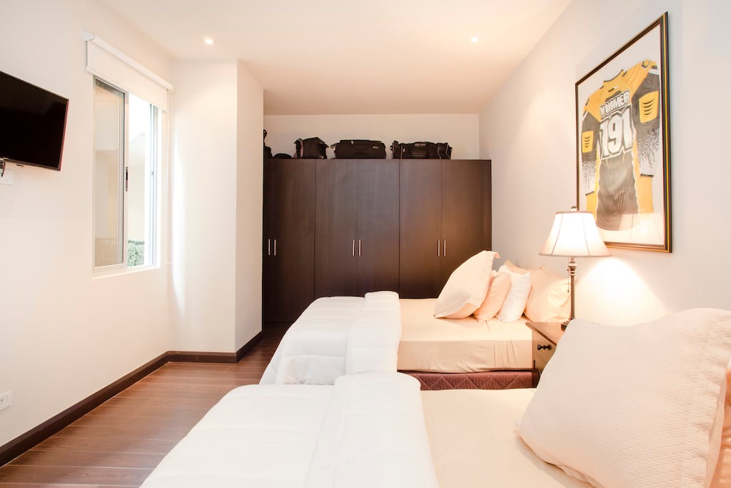 Contemporary Executive Residence, Escazu, San Jose