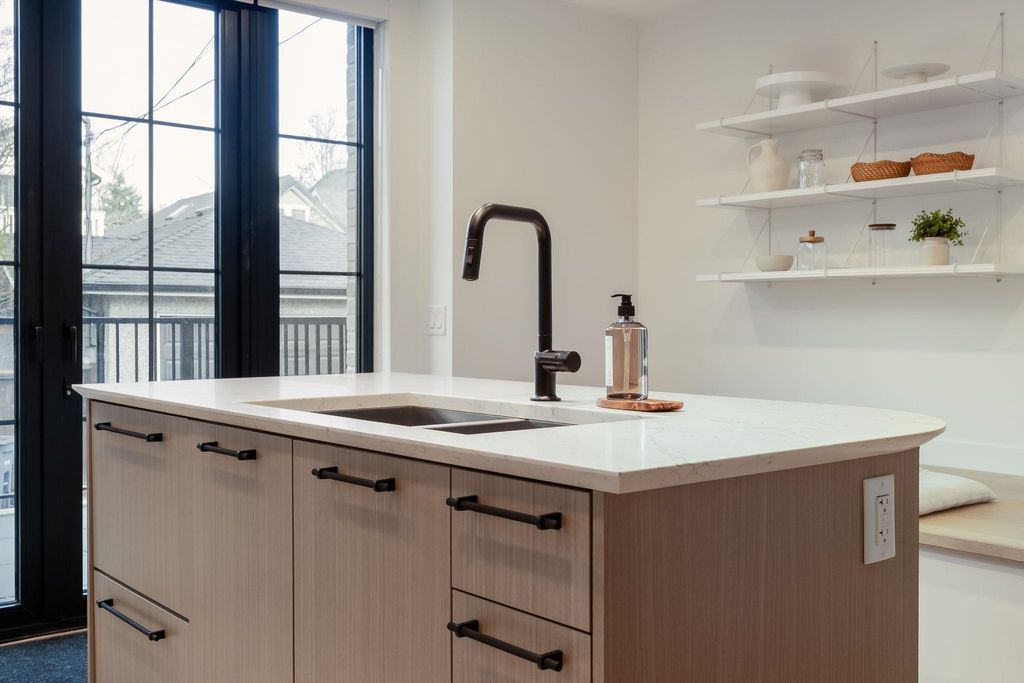 197 W King Edward Avenue, Vancouver