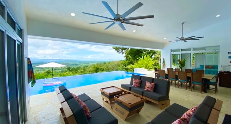 Modern Oceanview Infinity Pool Estate, Ojochal, Puntarenas