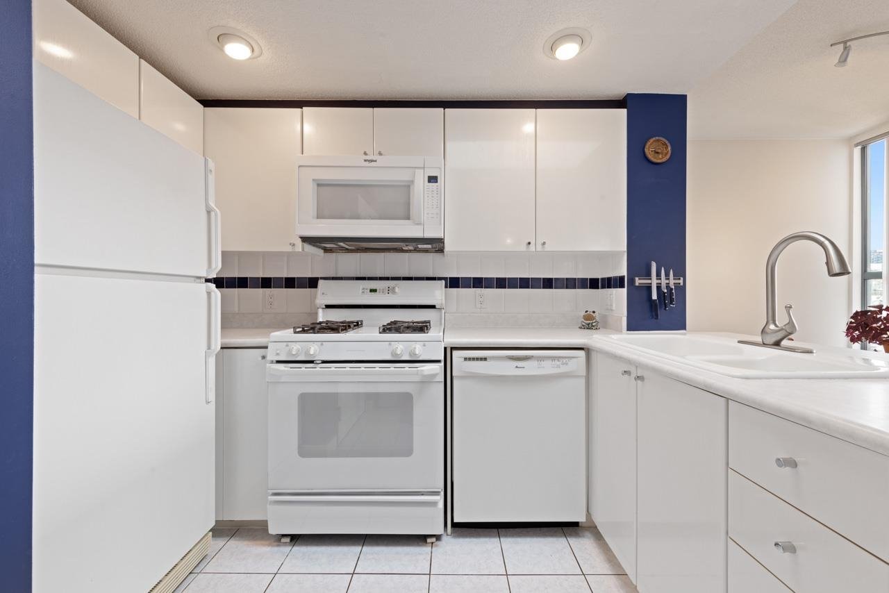 411-1630 W 1st Avenue, Vancouver