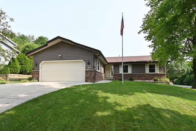 2102 Park View Ct