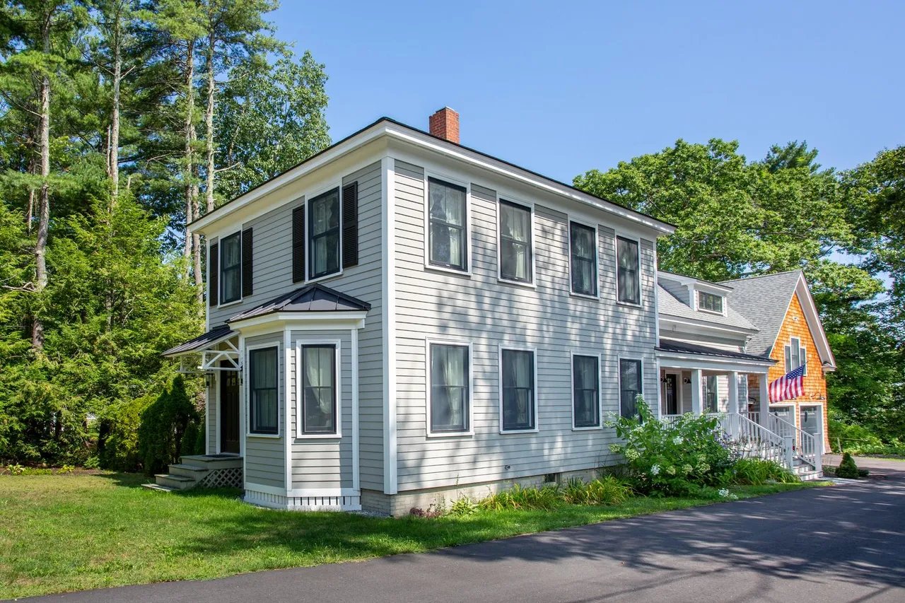 New Listing! 319 Foreside Road, Falmouth, Maine – $1,699,900