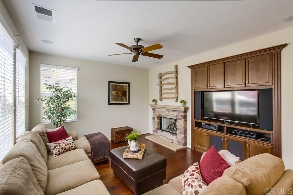 15520 Paseo Del Sur