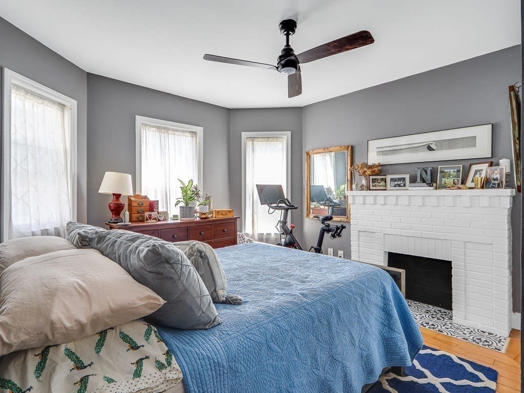 24 Gayland St, #2