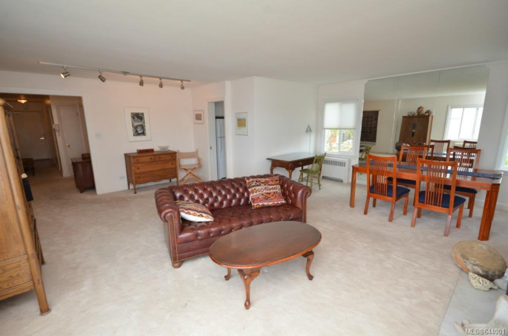 201-2768 Satellite St