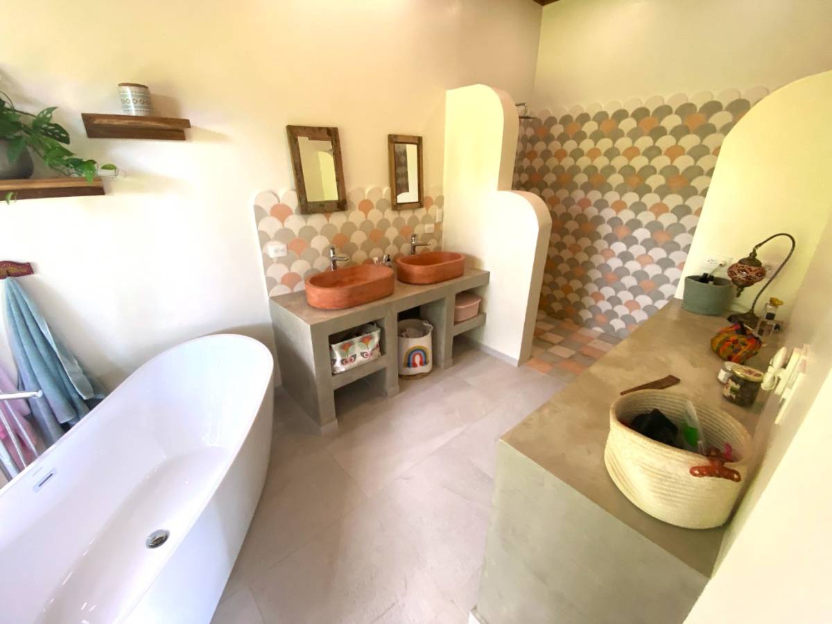 Captivating Modern 3 bedroom Oasis in Ojochal - Your Dream Home Awaits!
