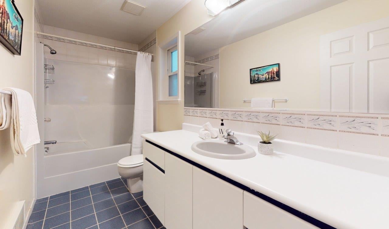 8365 Needles Drive, Whistler