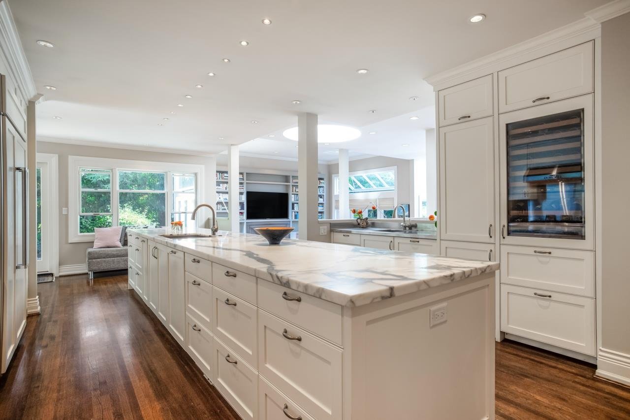 5560 Somerset Cres