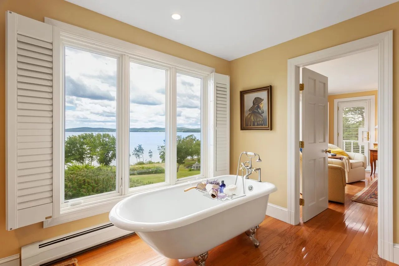 Unwind in Bathtubs with a View