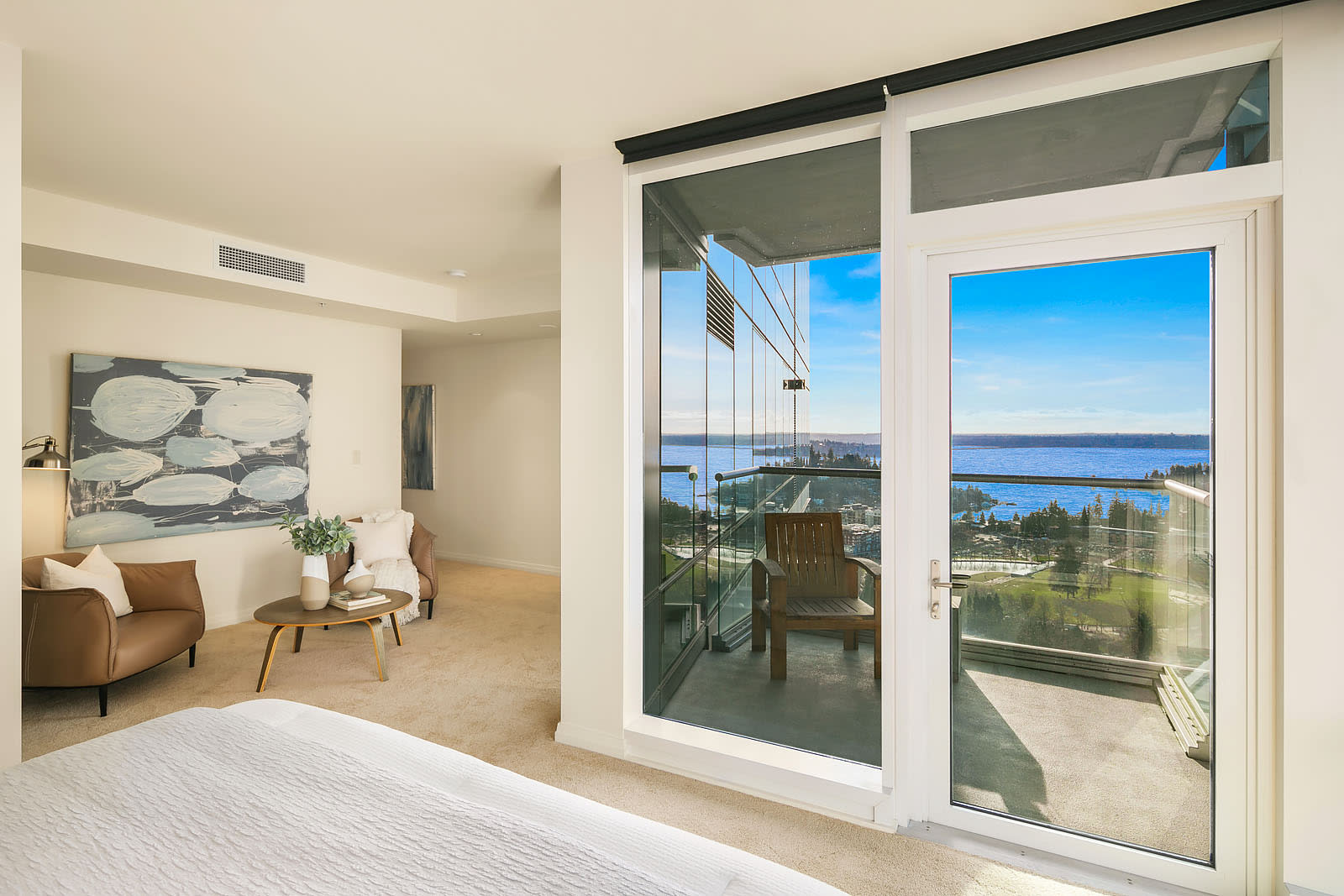 10700 NE 4th Street, Unit 3302