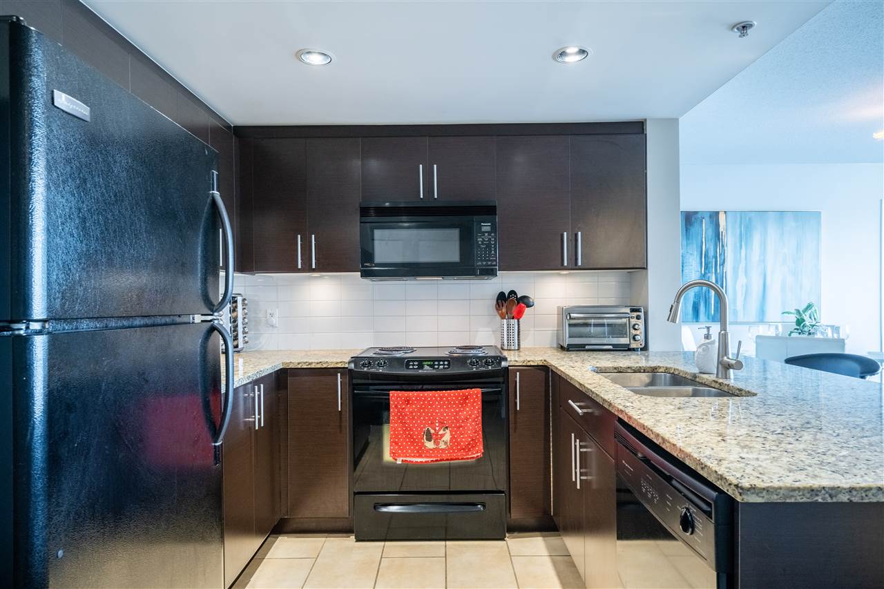 805-555 Delestre Ave
