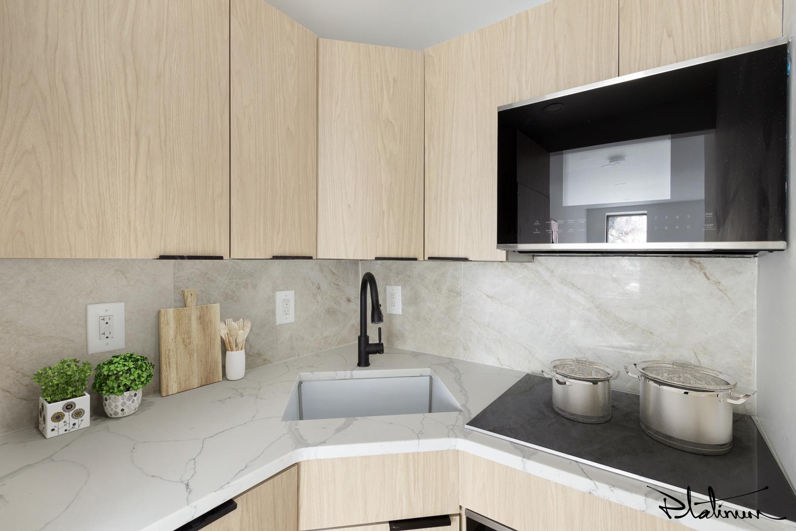 137 First Avenue, Apt 2-R