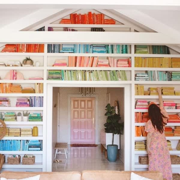 nest realty - bookshelf