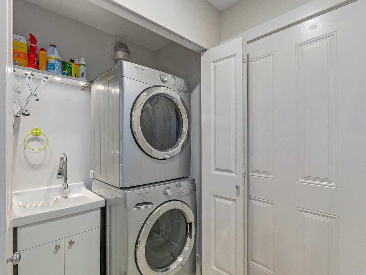 71-101 Fraser Street, Port Moody
