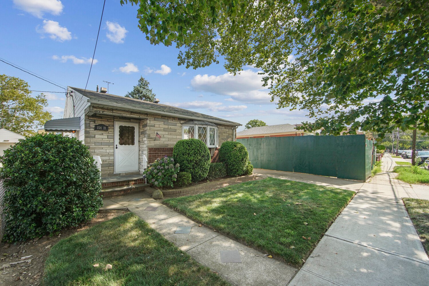154-19 21st Avenue, Apt TOWNHOUSE