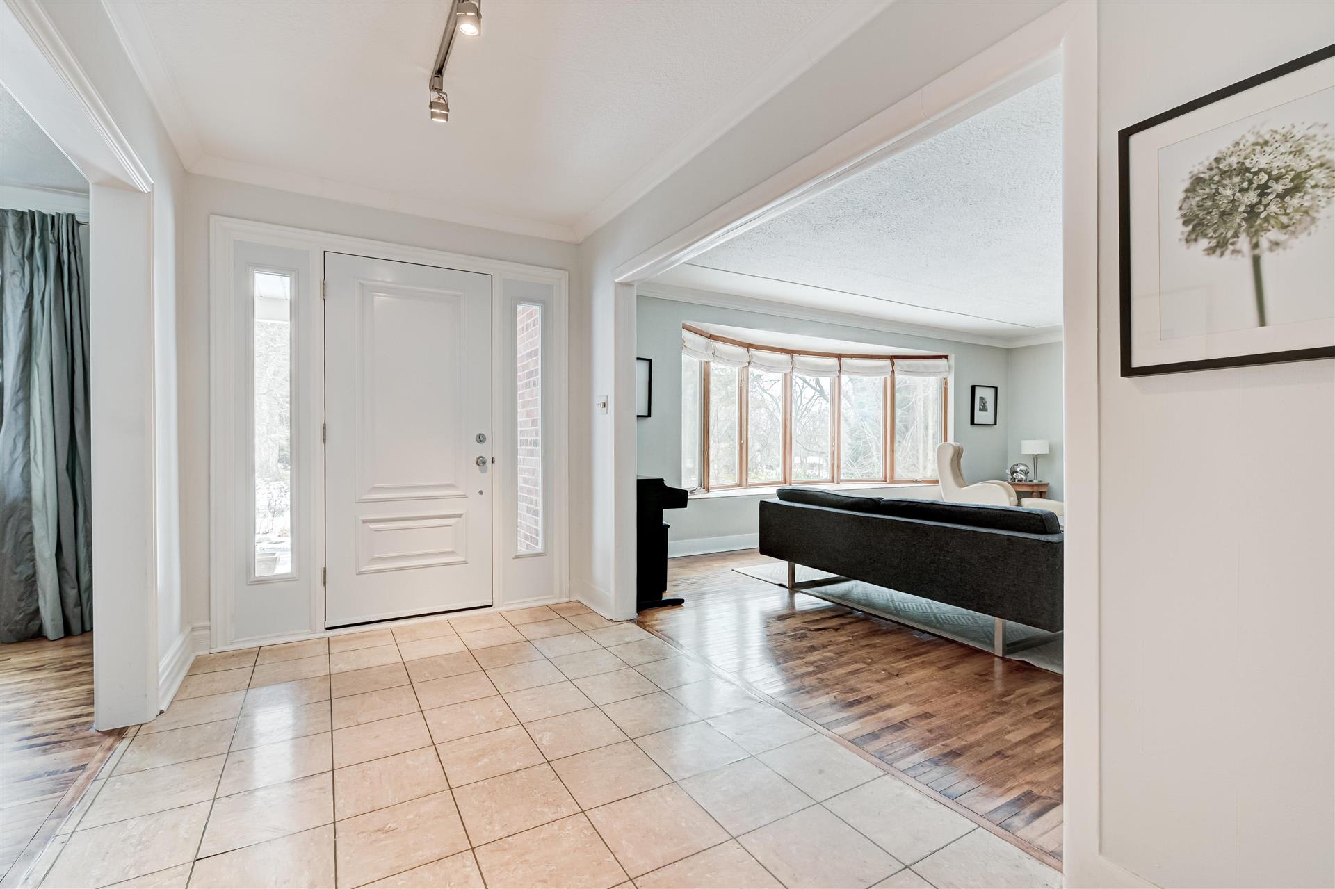 23 Windy Ridge Dr