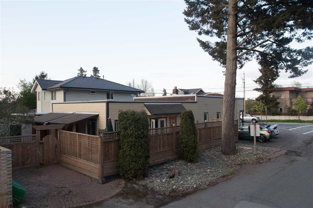 6679 1a Ave