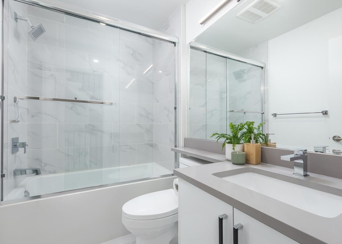 203-37842 Third Ave