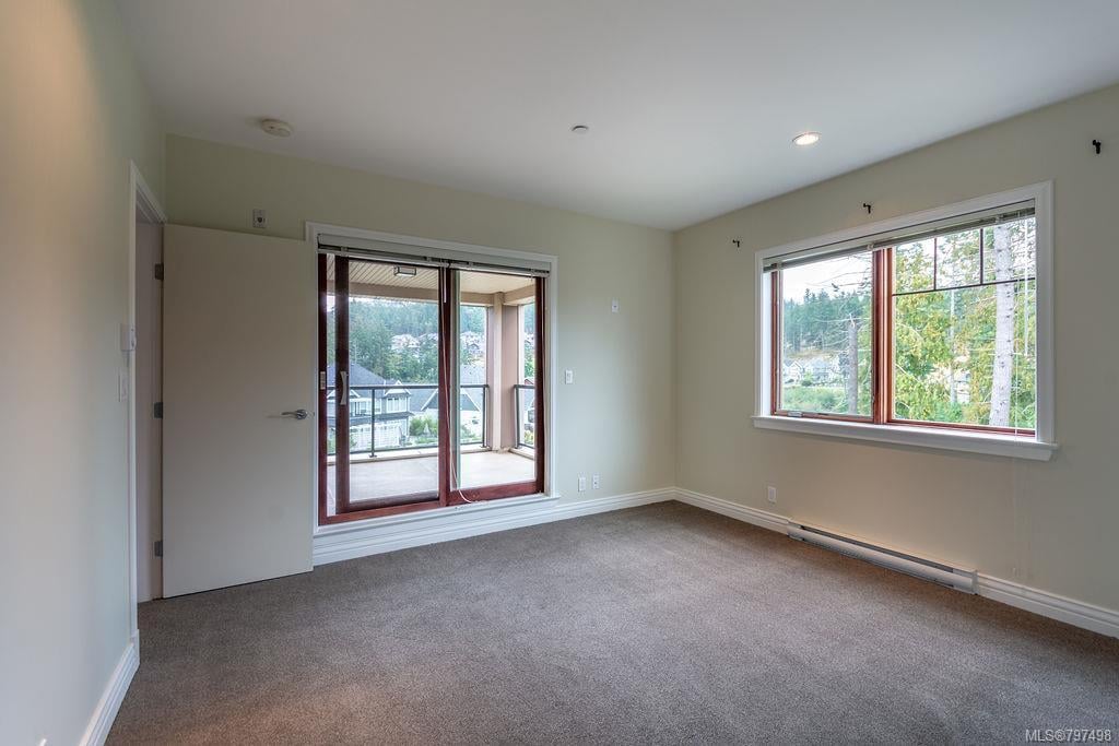 320-1325 Bear Mountain Pkwy