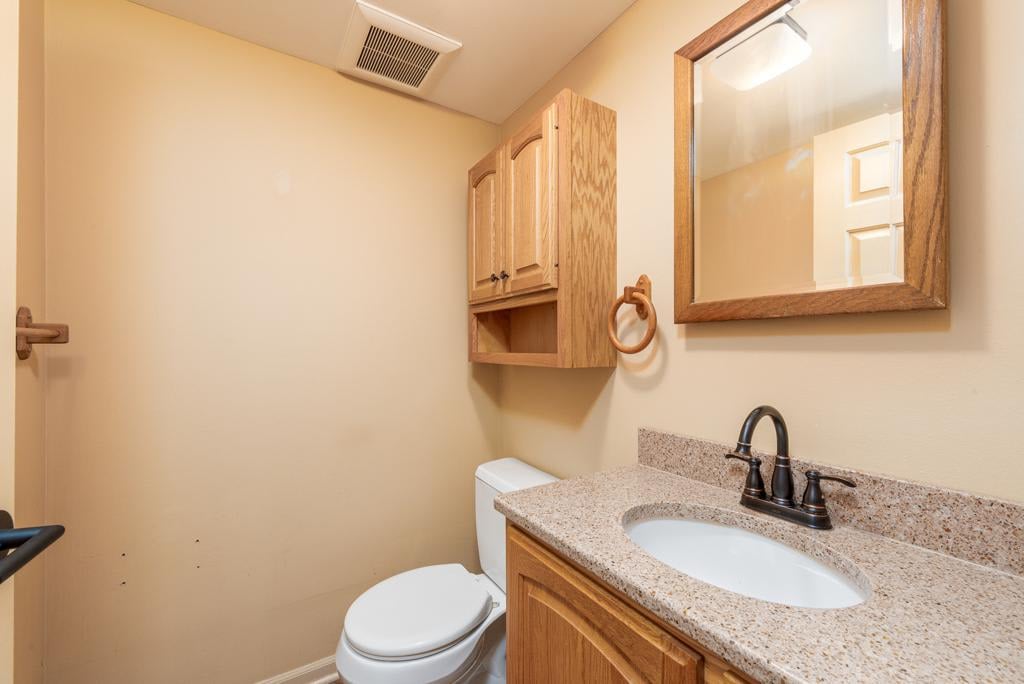 1502 Colwyn Dr