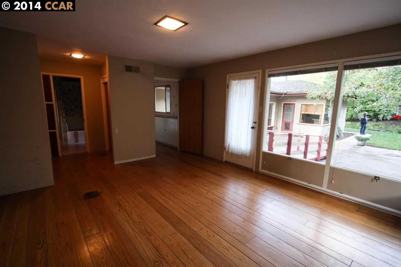 68 Camino Sobrante