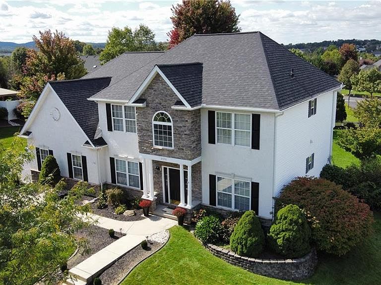 2374 Bordeaux Drive