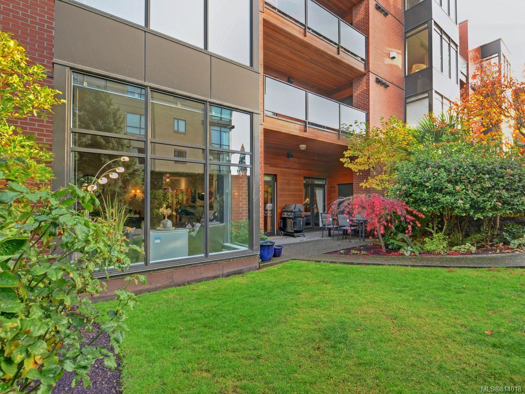 104-300 Waterfront Cres