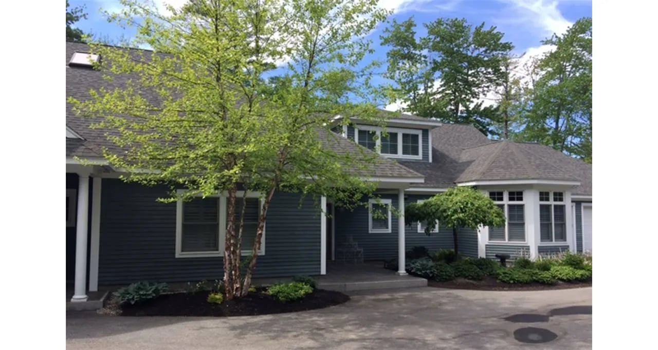 Home For Sale – 3 Cherrywood Lane, Falmouth, Maine 04105