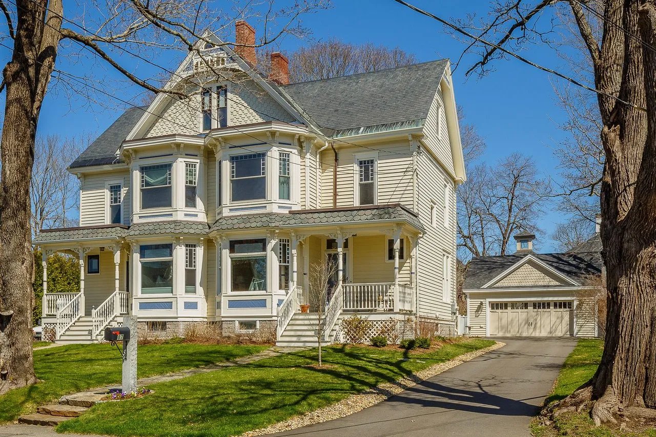 Home for Sale – 87 Summer Street, Rockland,Maine – $450,000