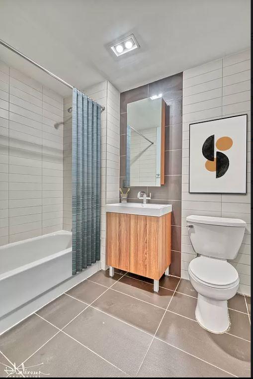 116 John Street, Apt 1609