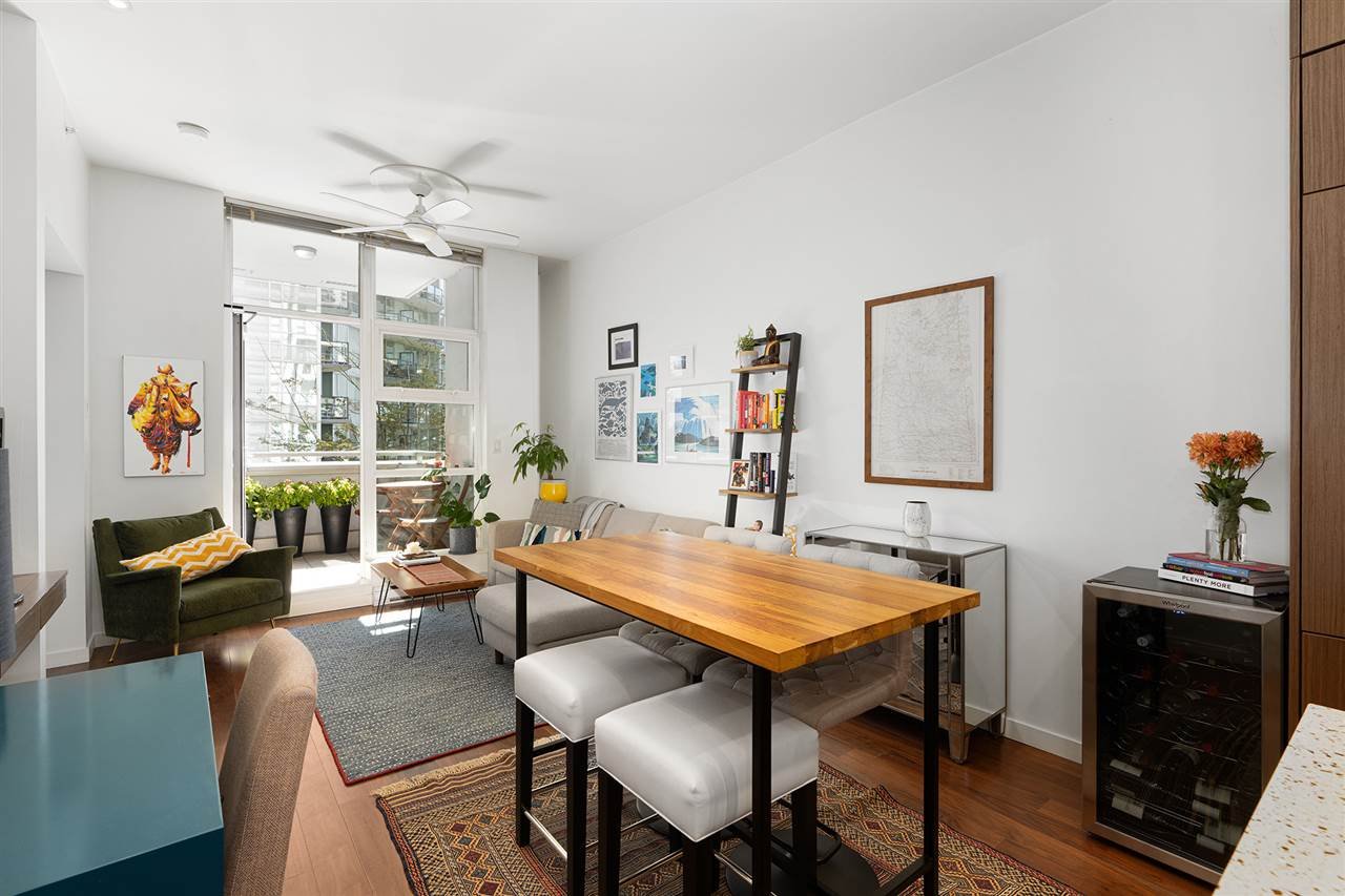 306-1205 Howe Street, Vancouver