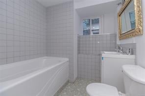 919 Selkirk Ave