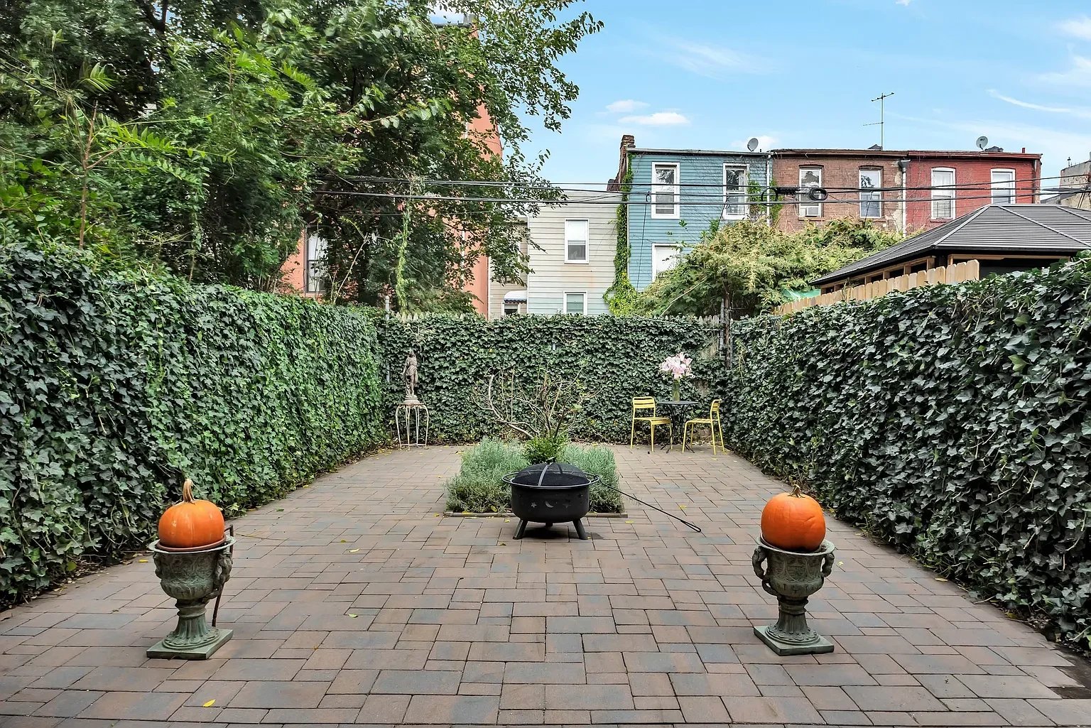 967 Greene Ave