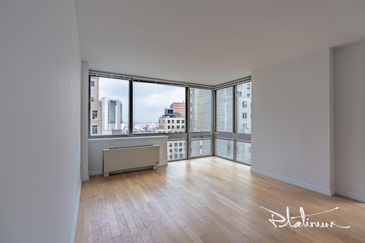 2 Gold Street, Apt 3710
