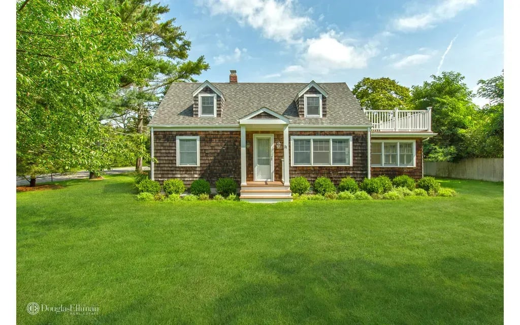 31 Walker Ave