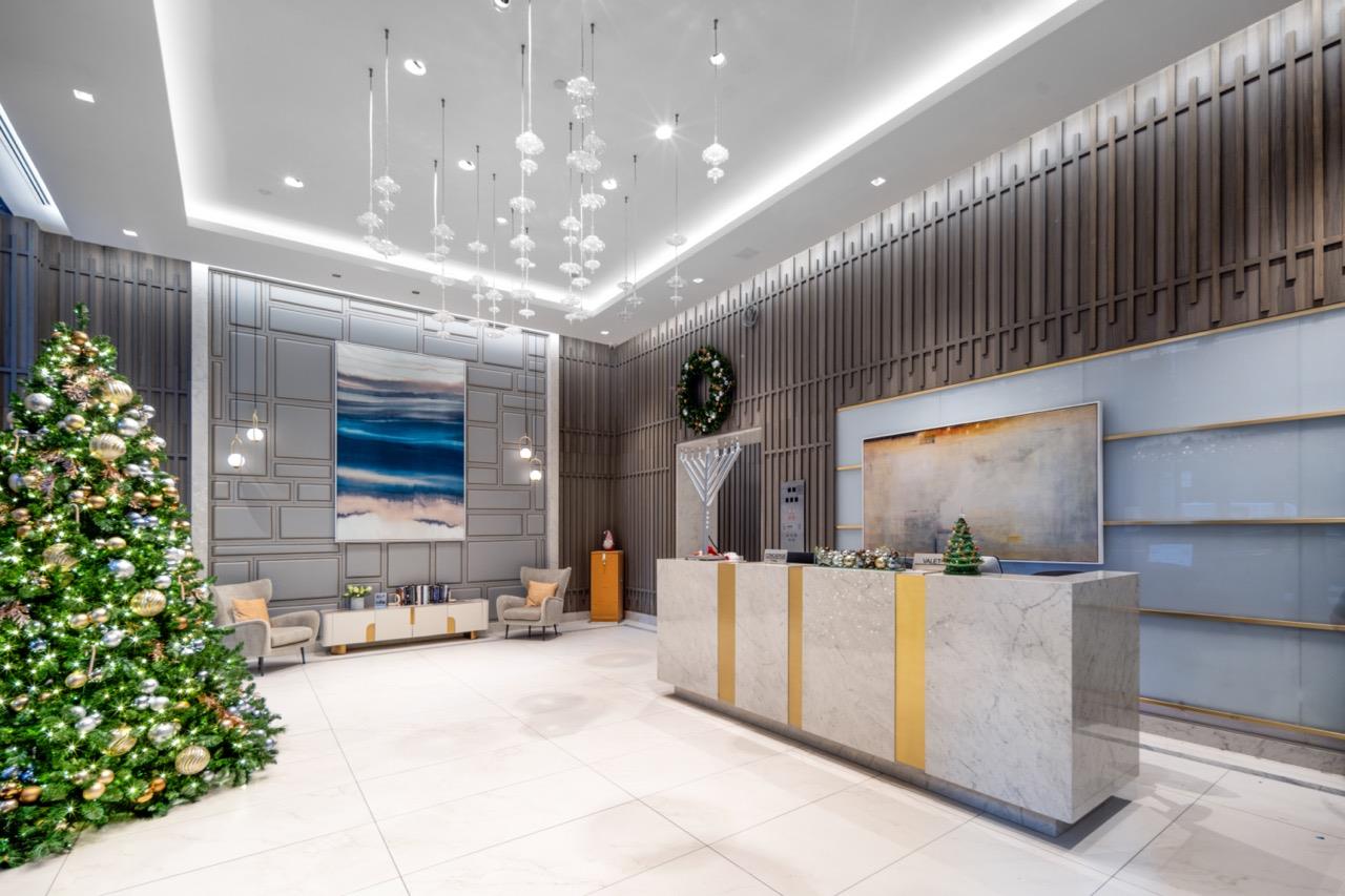 75 Wall Street, Apt 33-A