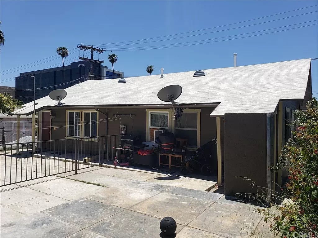4160 El Dorado St
