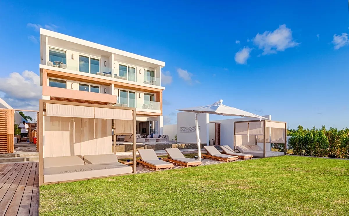 Beachfront Villa on Meads Bay