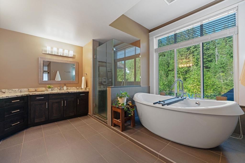 4-1355 Depot Road, Squamish