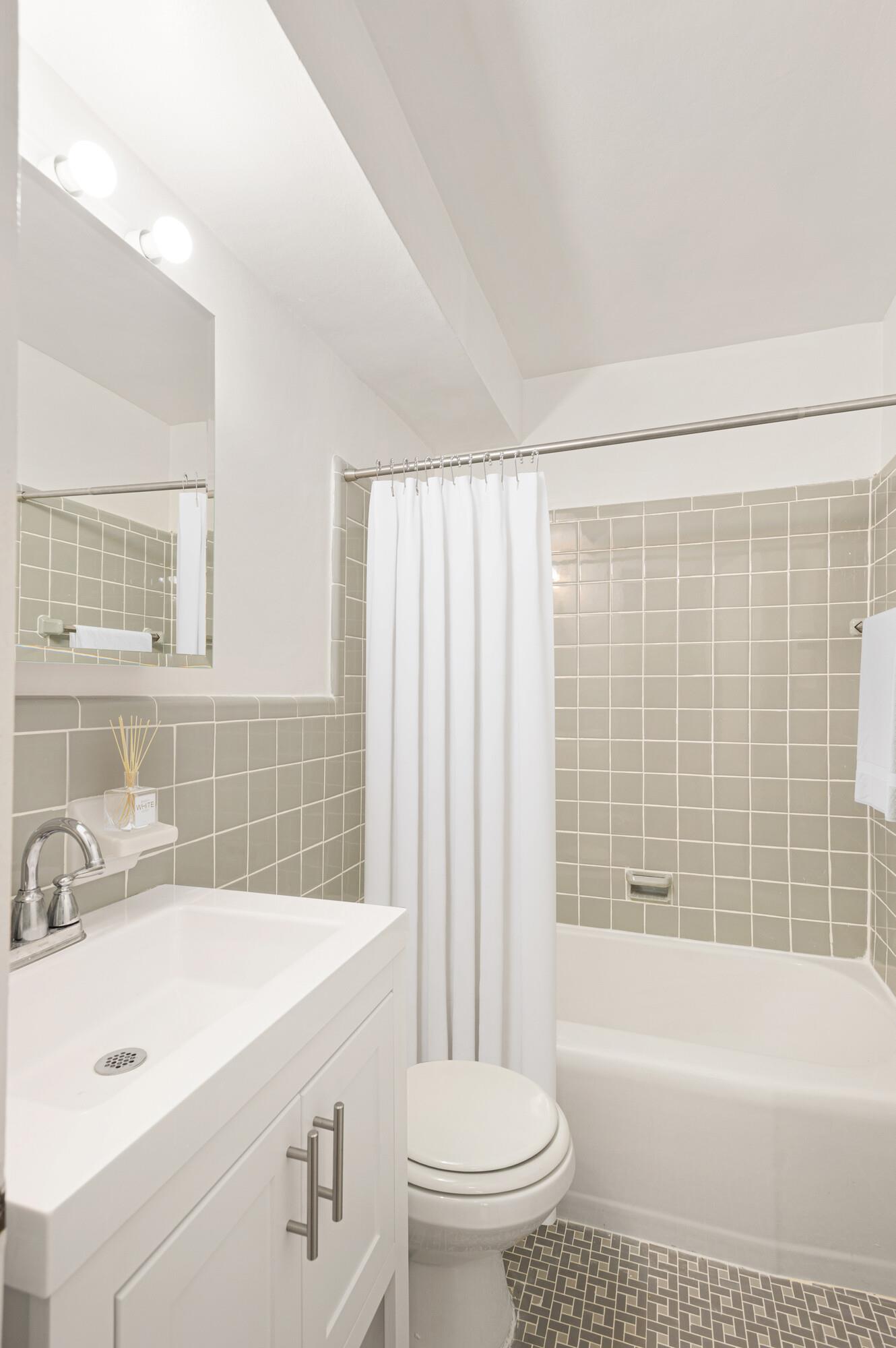 310 East 70th Street, Apt 2-F