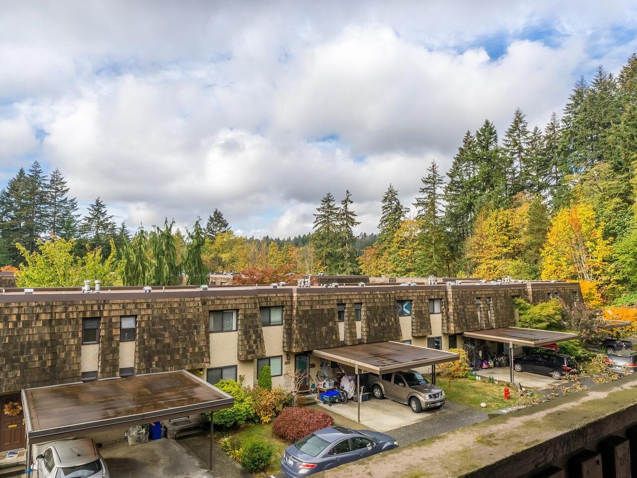 1053 Old Lillooet Road, North Vancouver
