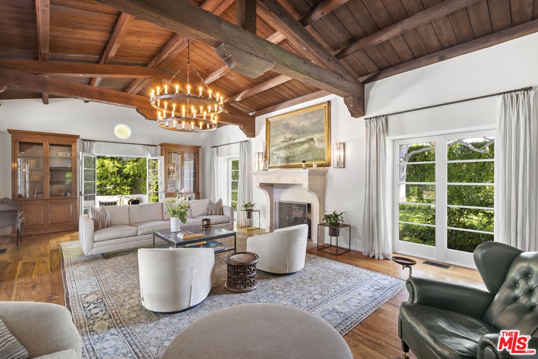 Paradise Palazzo